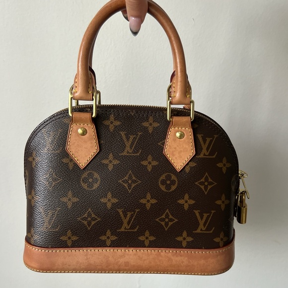 Louis Vuitton Monogram Brown Handbag - Picture 2 of 7